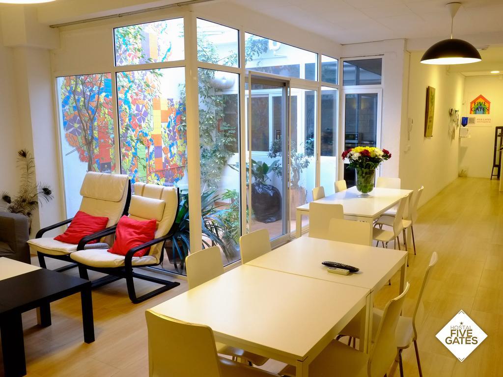Hostal Five Gates Осуна Екстер'єр фото